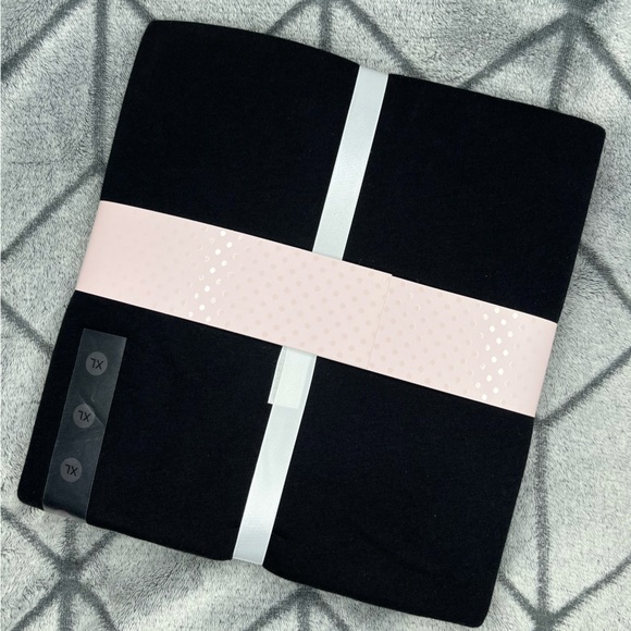 Charter Club Women’s Small Grid Plaid Pajama Set H - Picture 4 of 4